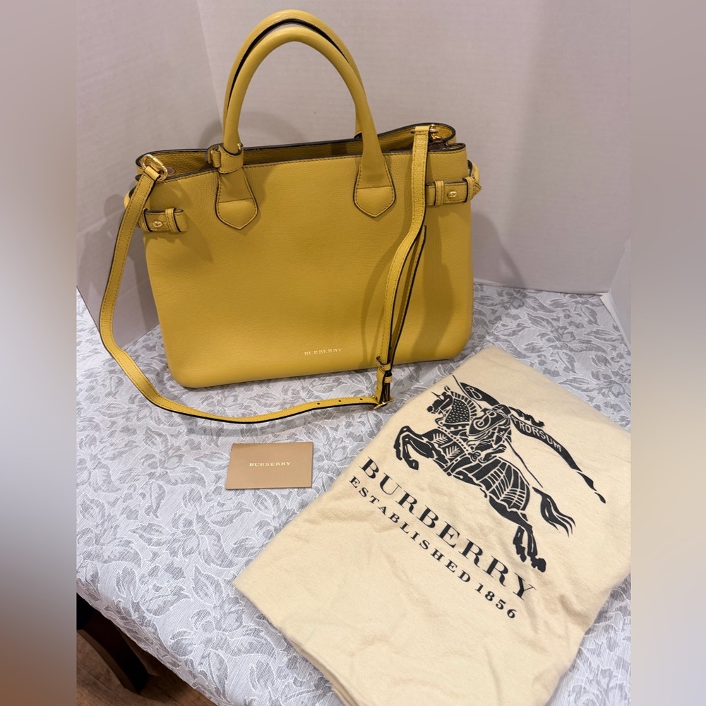 Burberry Banner House Check Derby Medium Satchel NWT - Picture 2 of 14